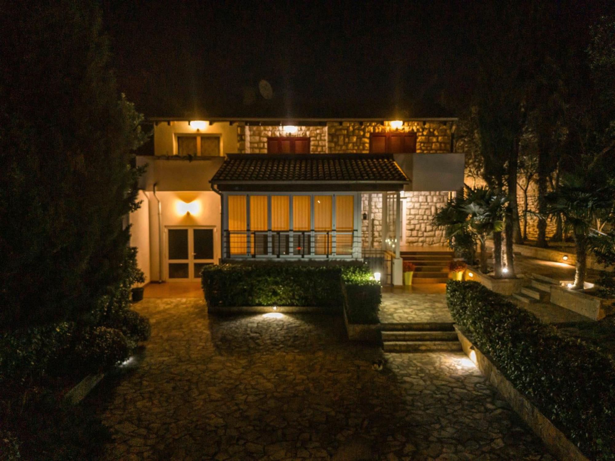 Regi Villa Medulin